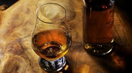 Så påverkar whisky tänderna